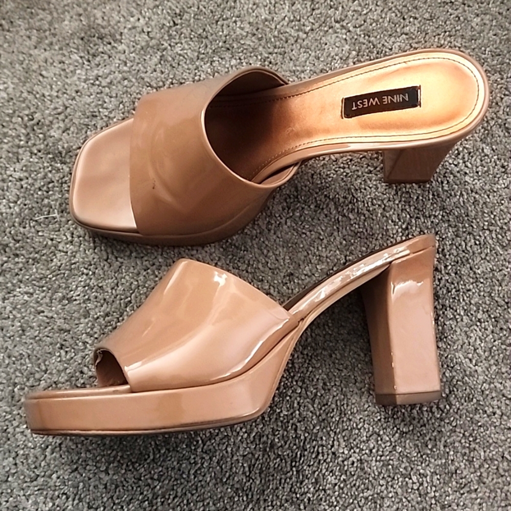 Nine west nude heel